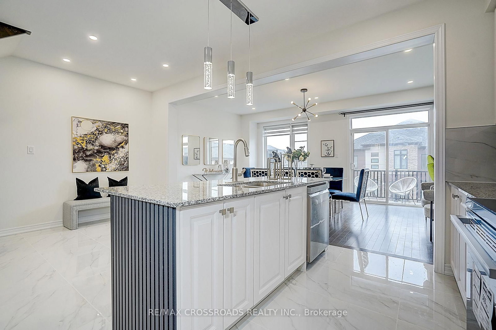37 Mccague Avenue • Richmond Hill, ON photo 13