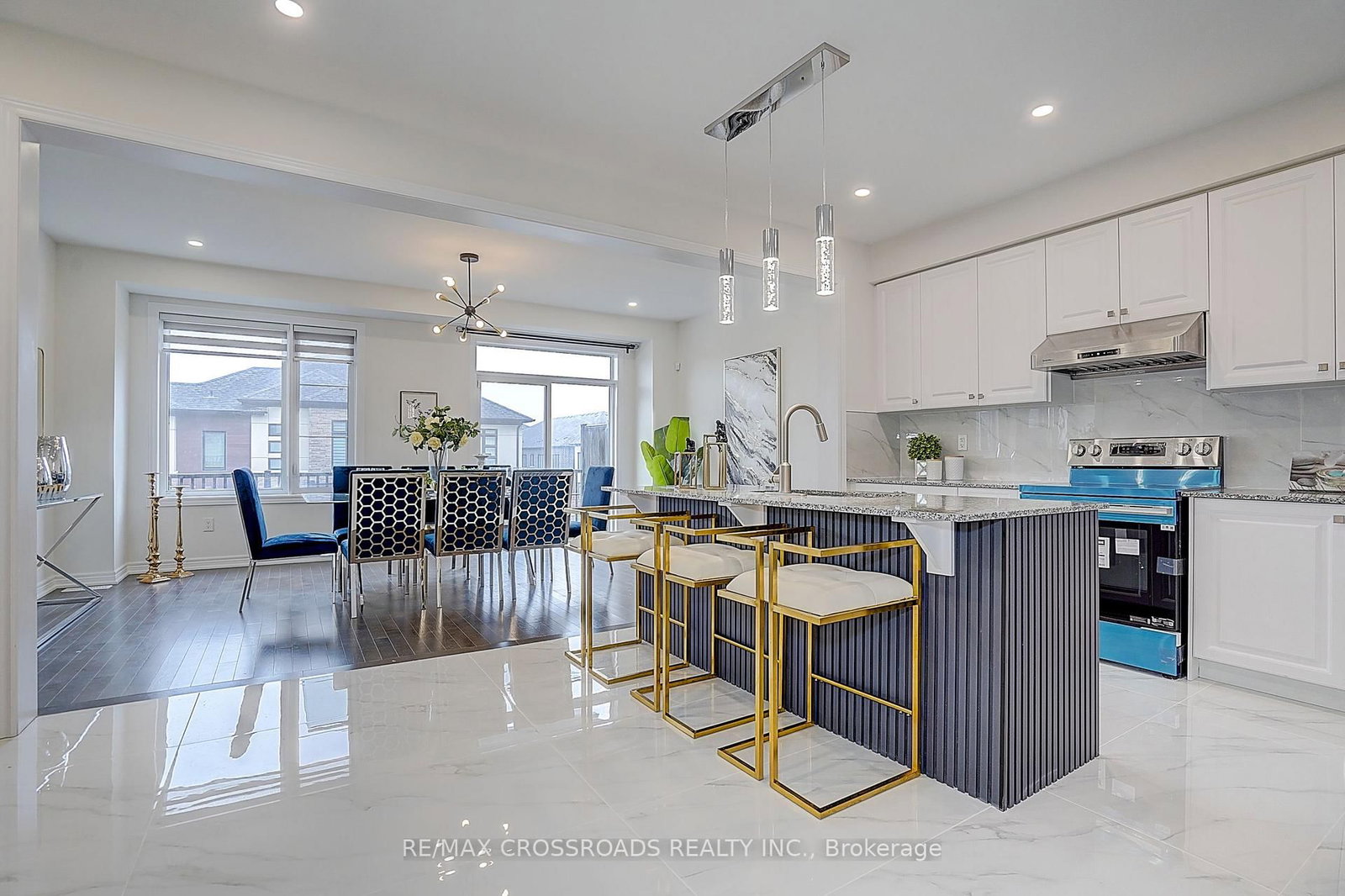 37 Mccague Avenue • Richmond Hill, ON photo 15