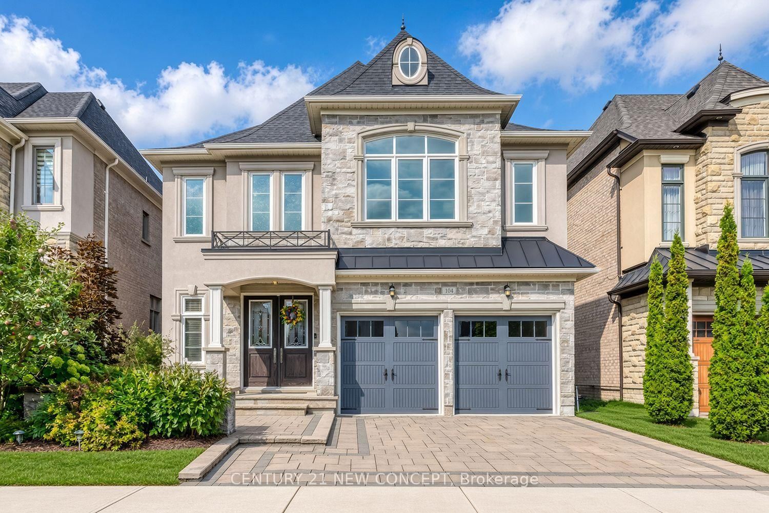 104 Burns Boulevard • King, ON photo 1