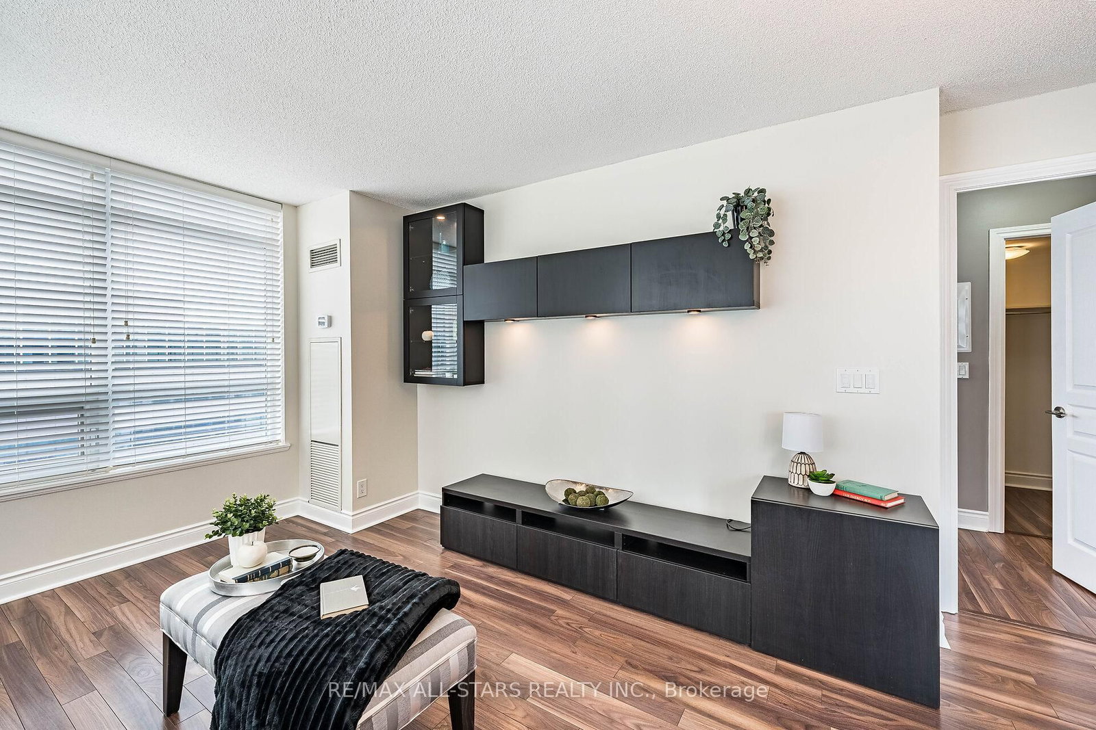 32 Clegg Road • #806 • Markham, ON photo 17
