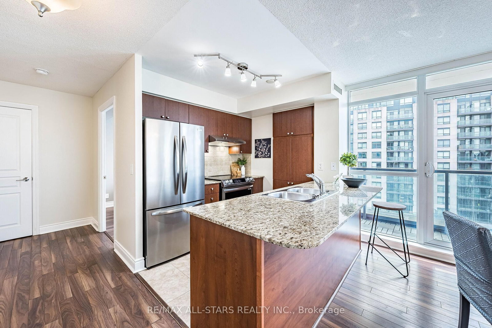 32 Clegg Road • #806 • Markham, ON photo 9