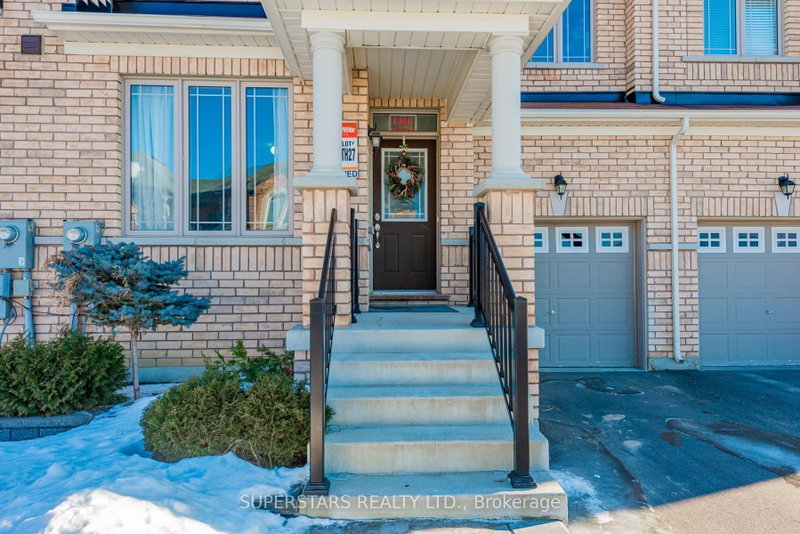 3 Wermoth Court