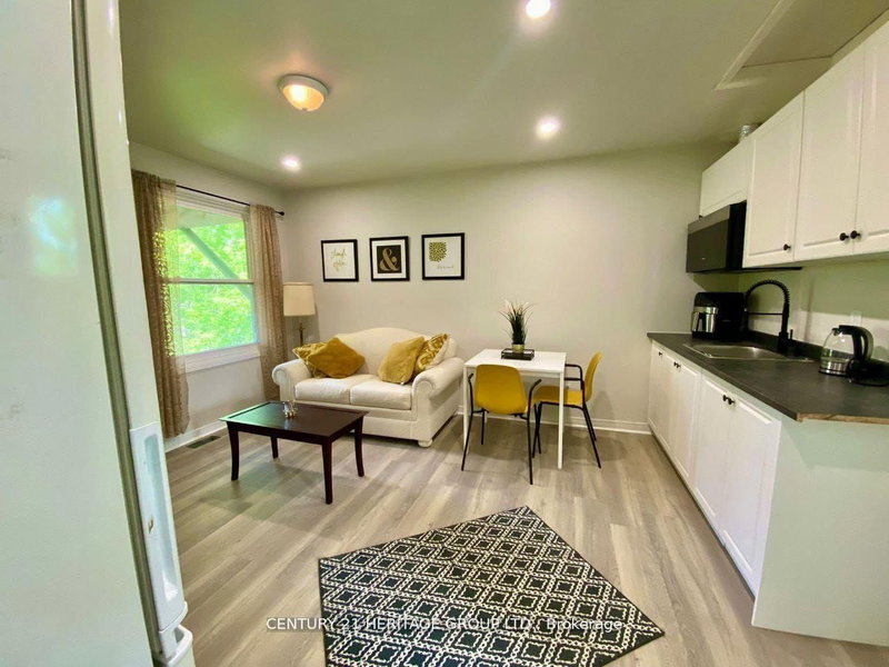 287 Lorne Ave photo 4