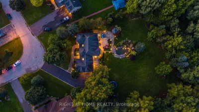 80 Edward Pottage Crescent • King, ON photo 3