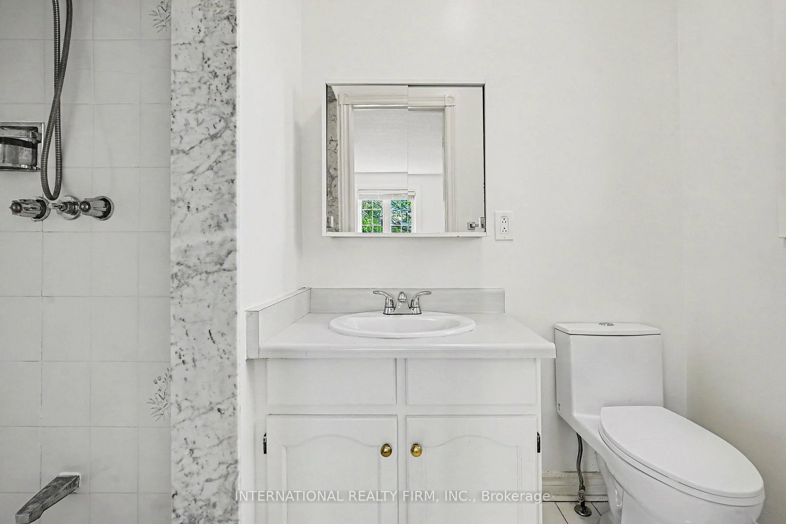 46 Heath Street • Richmond Hill, ON photo 11