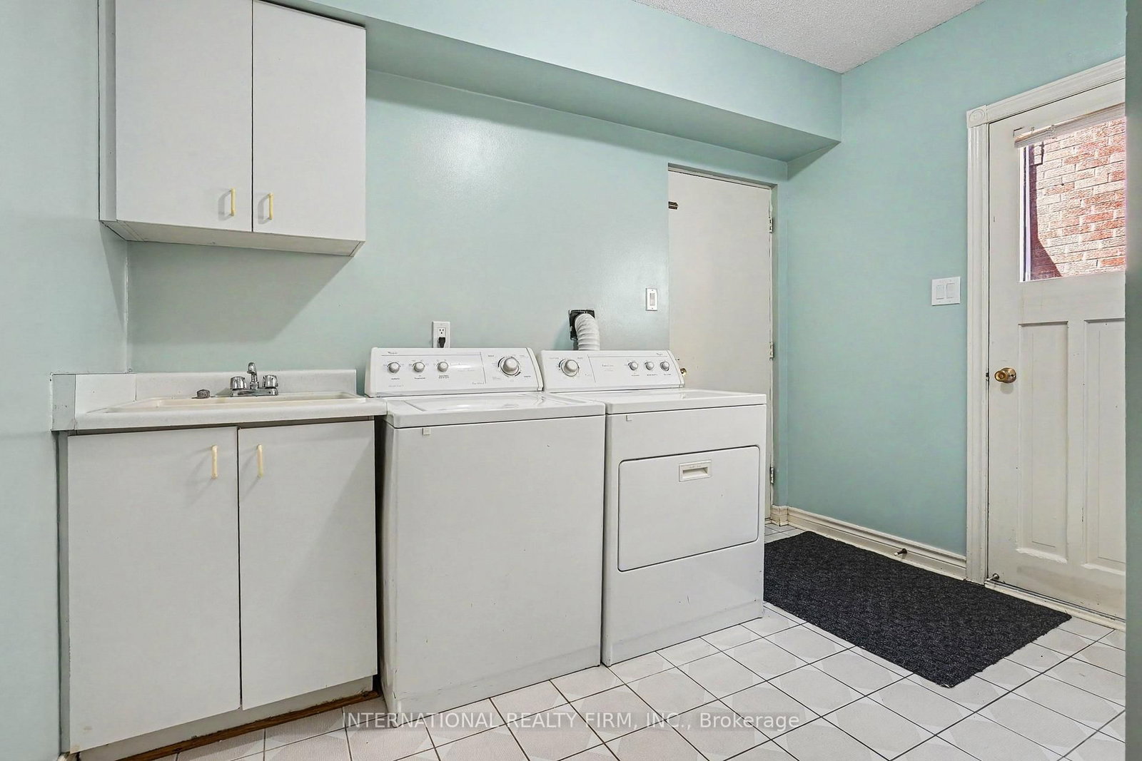 46 Heath Street • Richmond Hill, ON photo 9