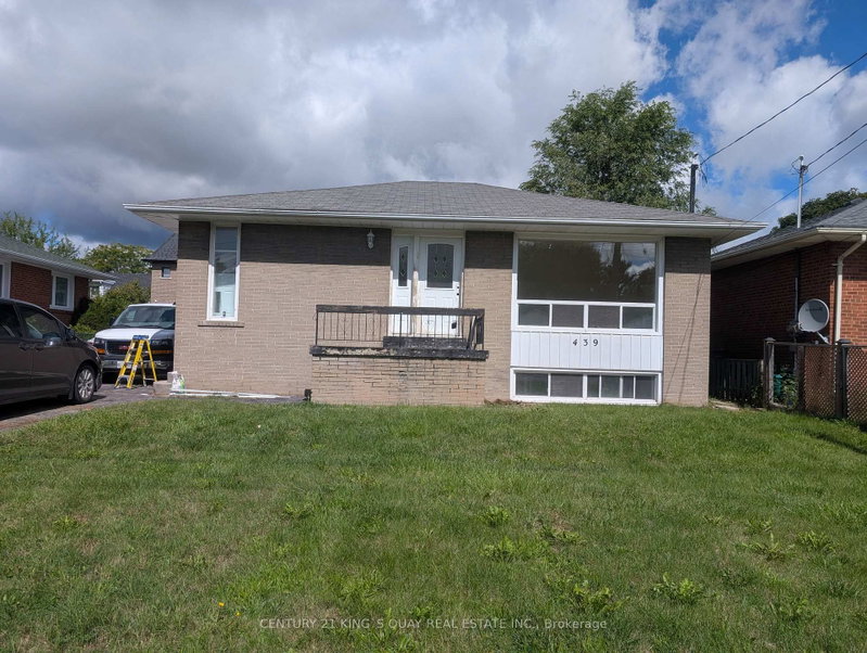 UL - 439 Fernleigh Circle N