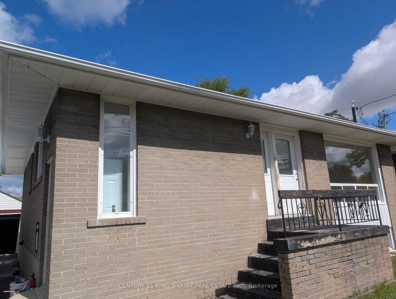 UL - 439 Fernleigh Circle N