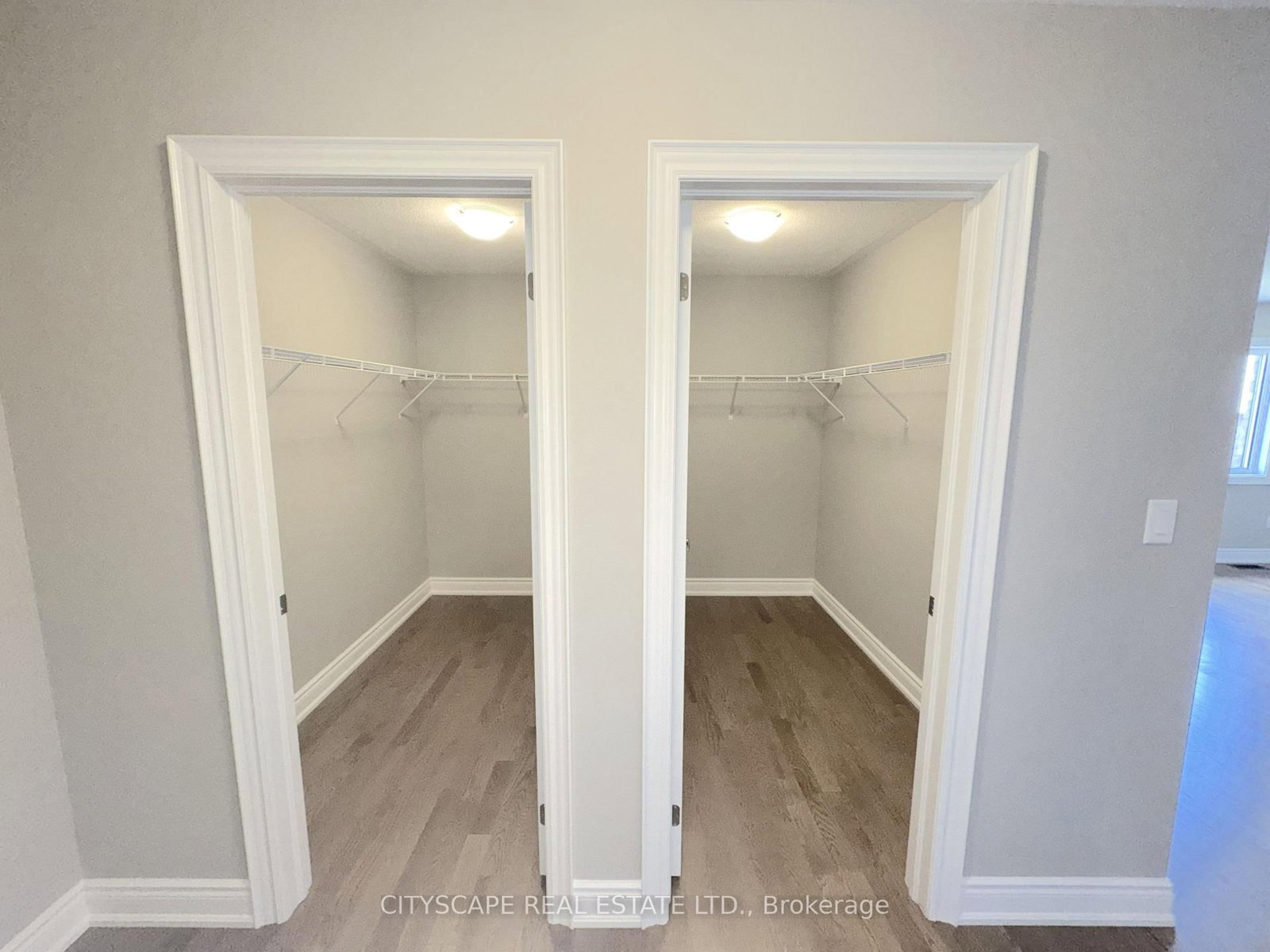 5 Pear Blossom Way • East Gwillimbury, ON photo 23