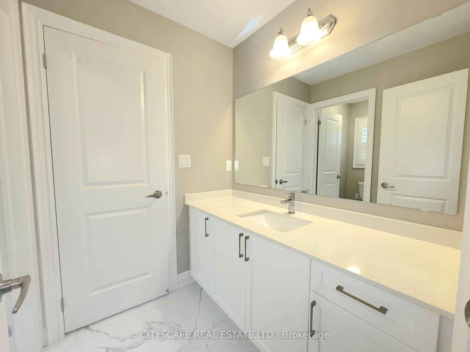 5 Pear Blossom Way • East Gwillimbury, ON photo 28