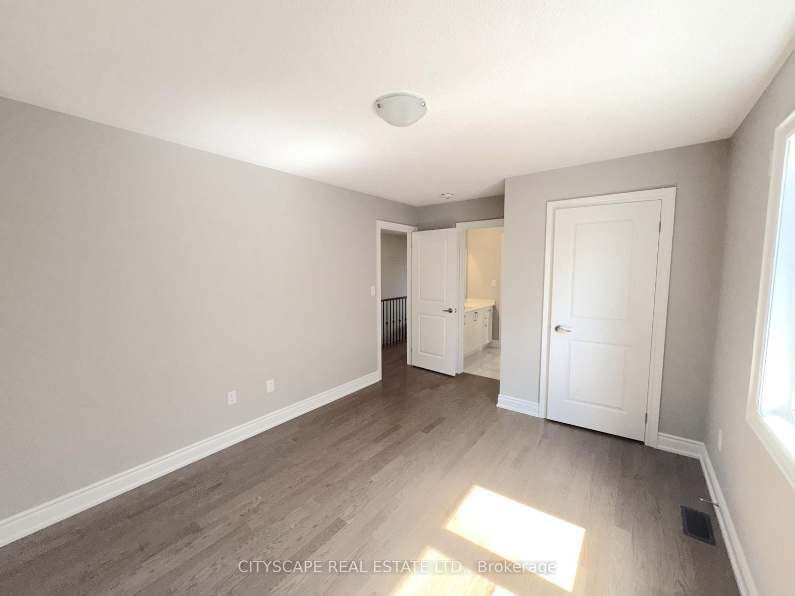 5 Pear Blossom Way • East Gwillimbury, ON photo 31