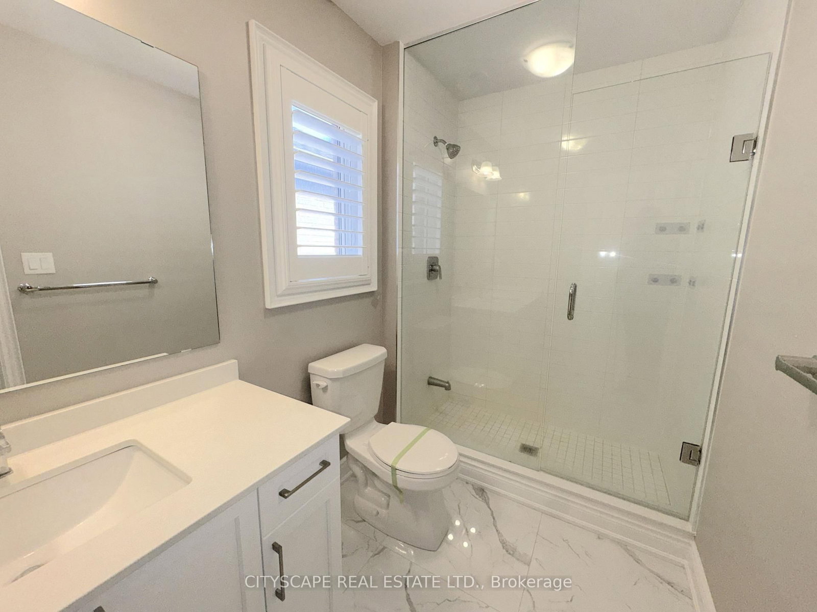 5 Pear Blossom Way • East Gwillimbury, ON photo 35