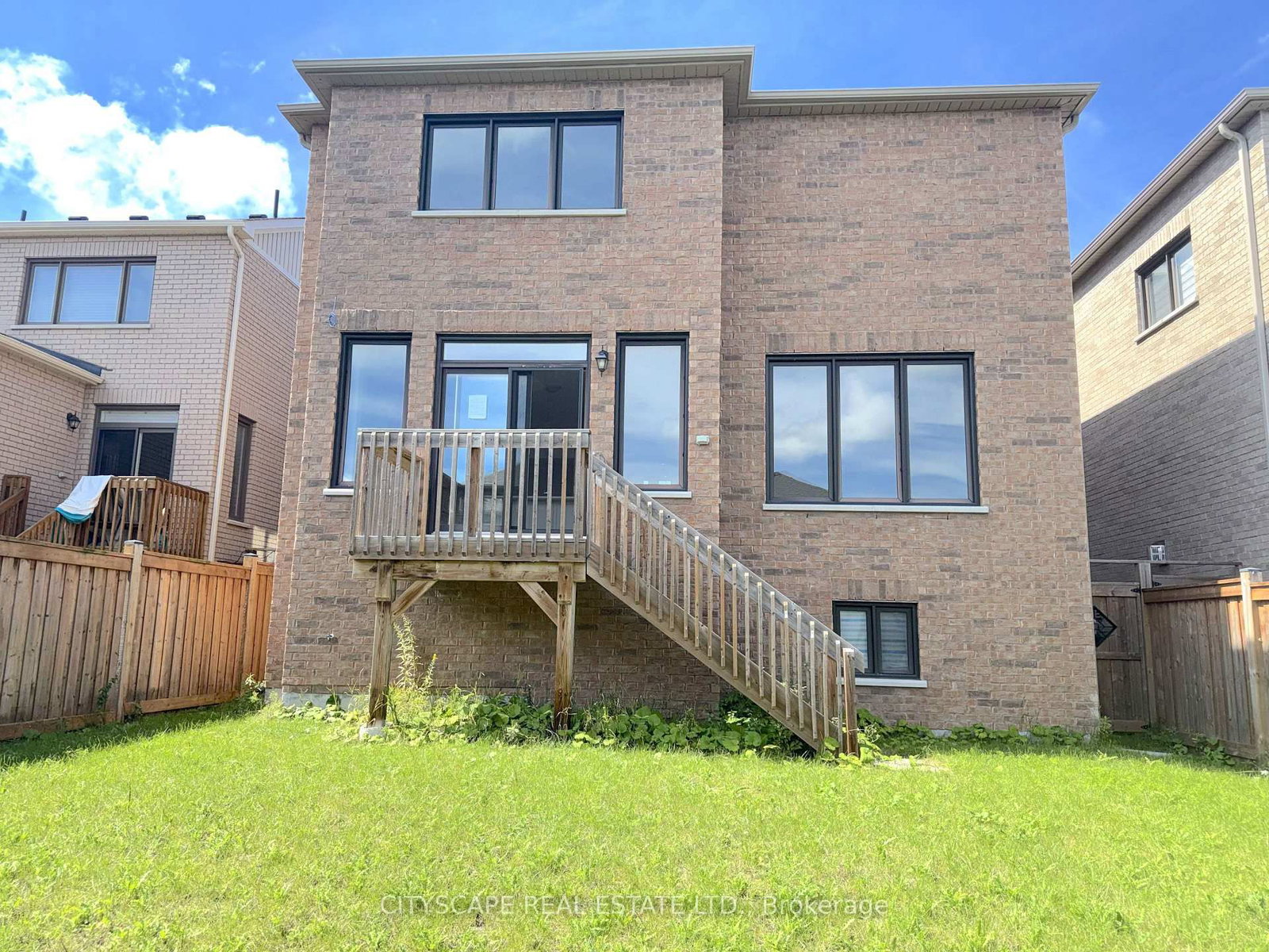 5 Pear Blossom Way • East Gwillimbury, ON photo 43