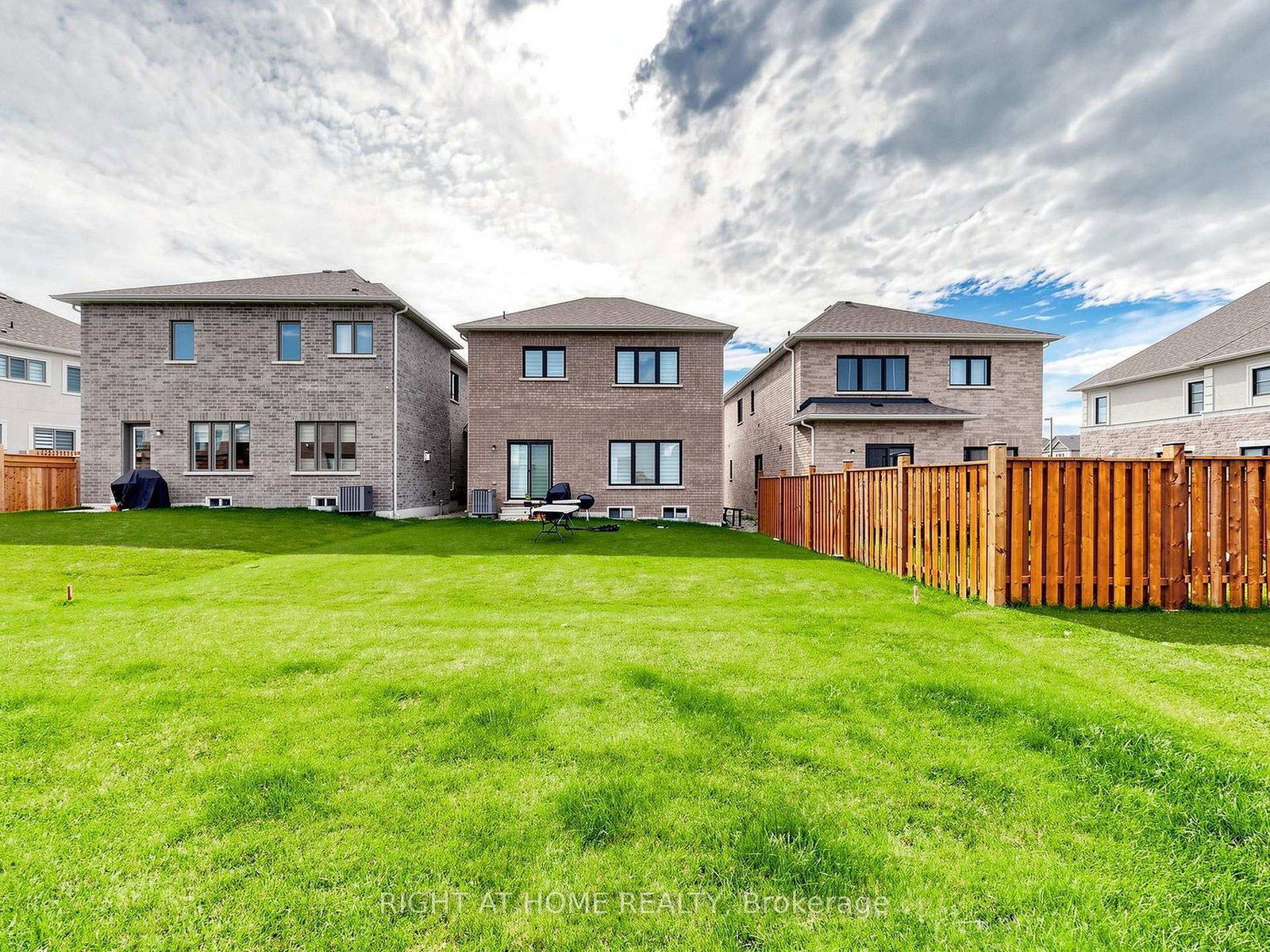 10 George Ellis Drive • Georgina, ON photo 45