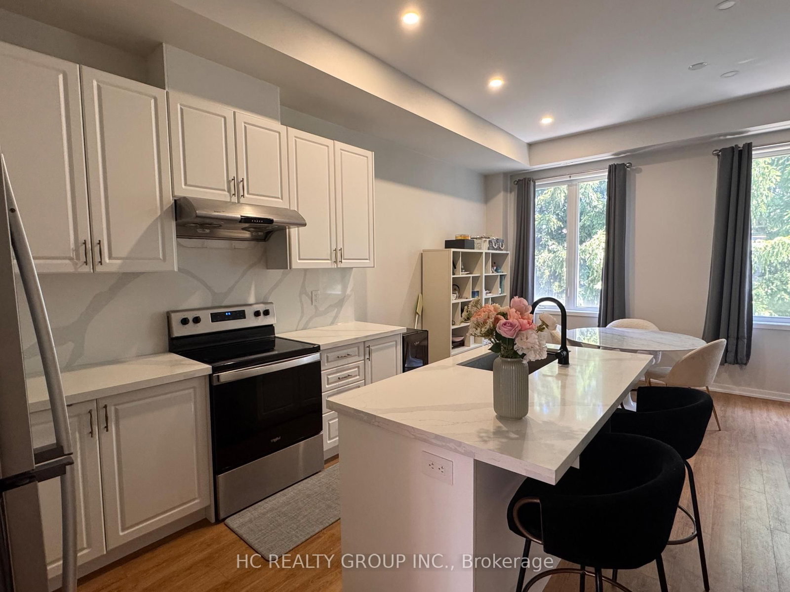 58 Pantheon Lane • Markham, ON photo 4