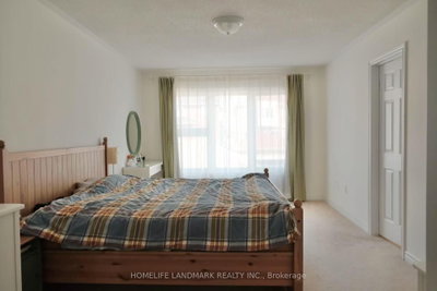 220 South unionville Avenue • Markham, ON photo 4