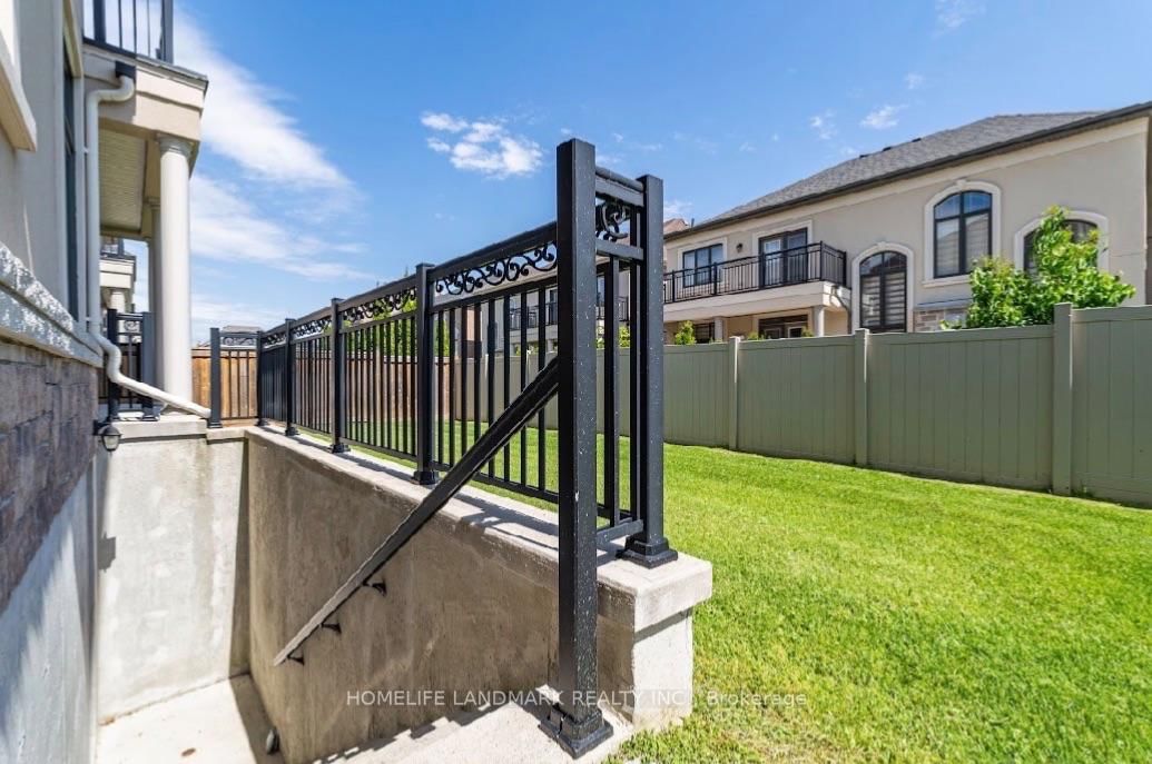 15 Little Celeste Court • Vaughan, ON photo 31