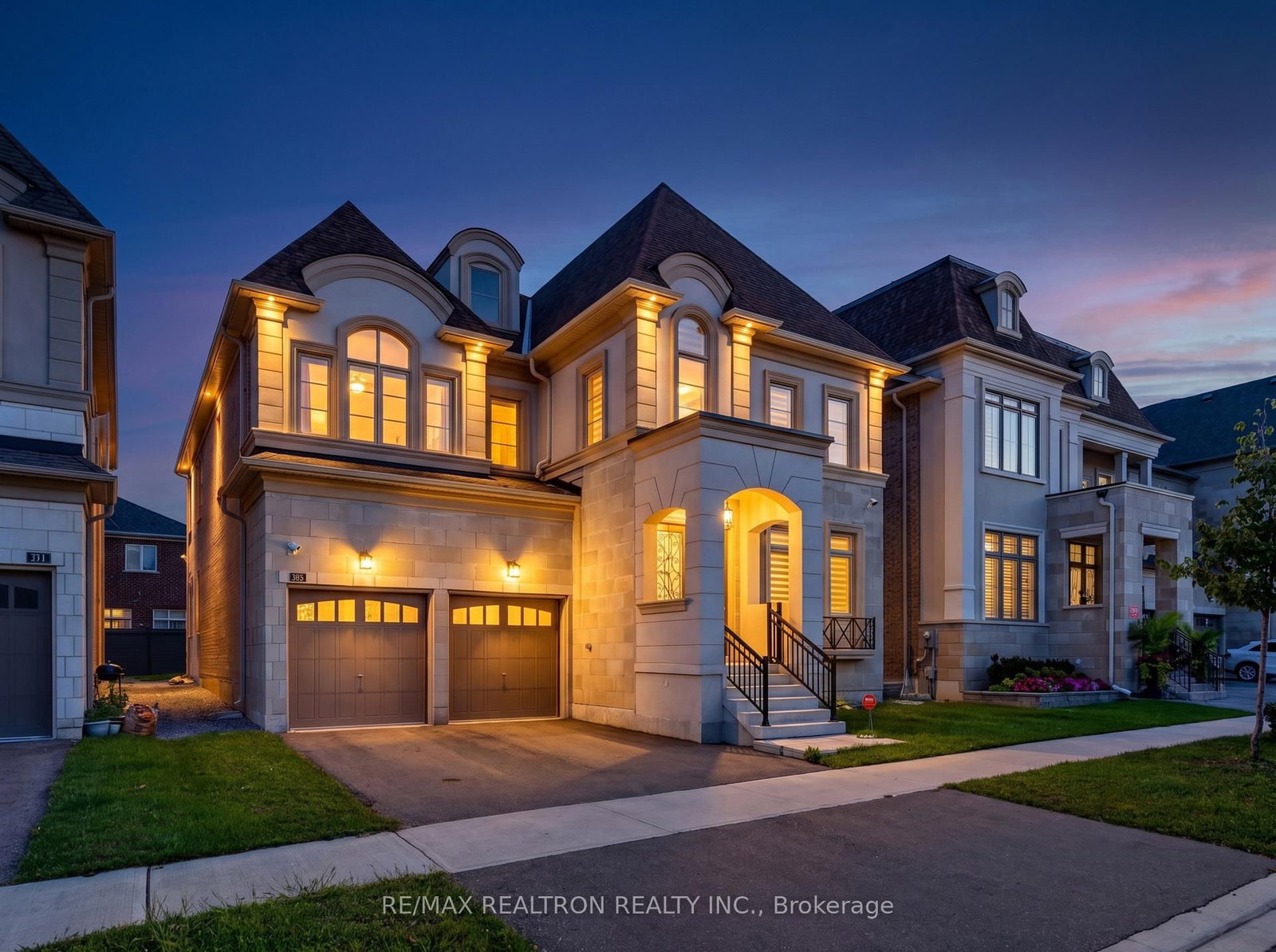 209 Hillsview Drive • Richmond Hill, ON photo 35