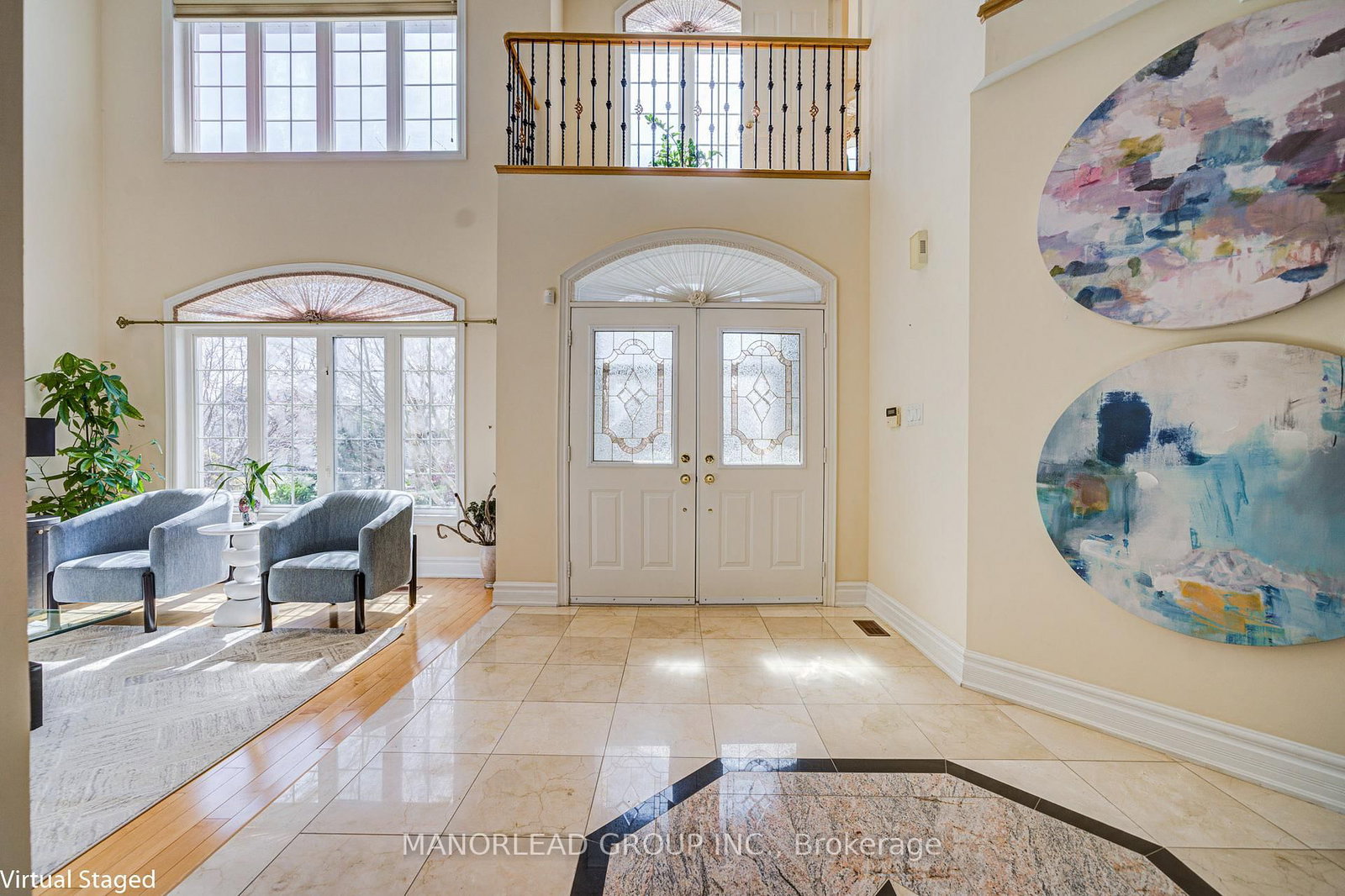 57 Frybrook Crescent • Richmond Hill, ON photo 4