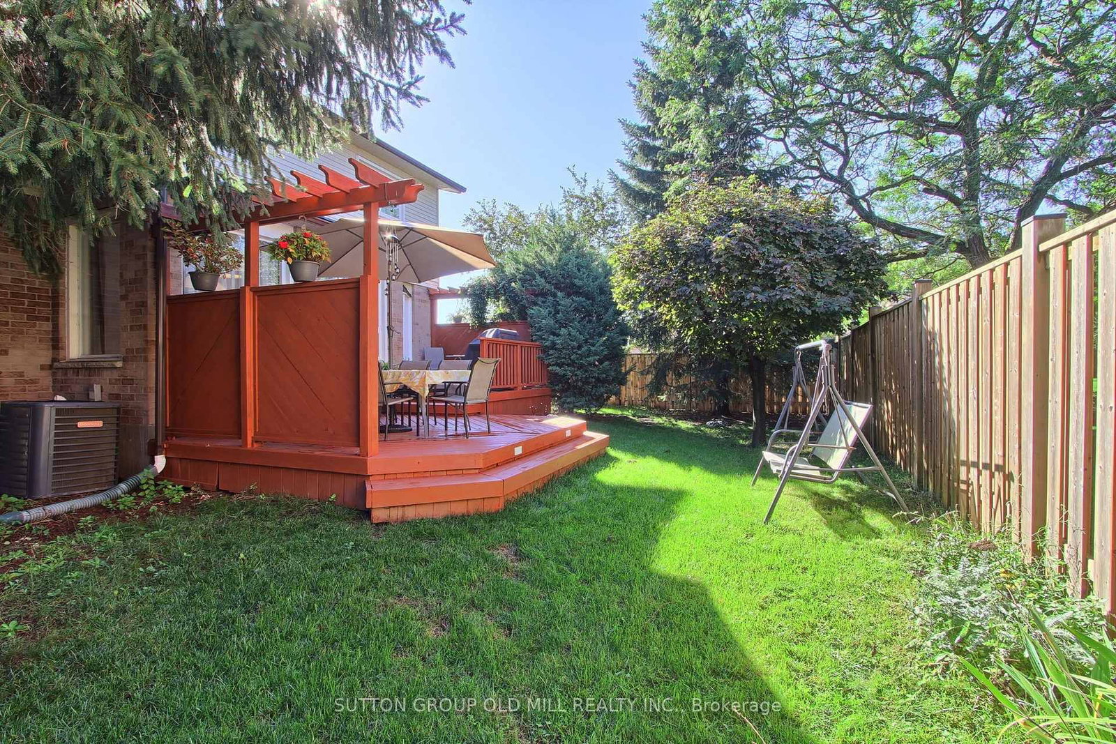129 Robin Court • Newmarket, ON photo 43