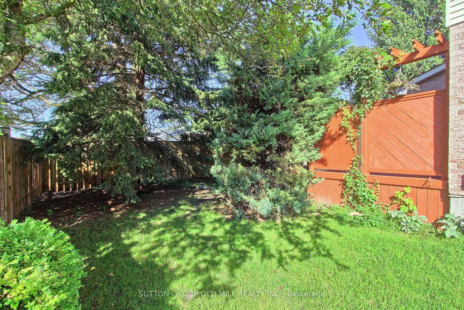 129 Robin Court • Newmarket, ON photo 46