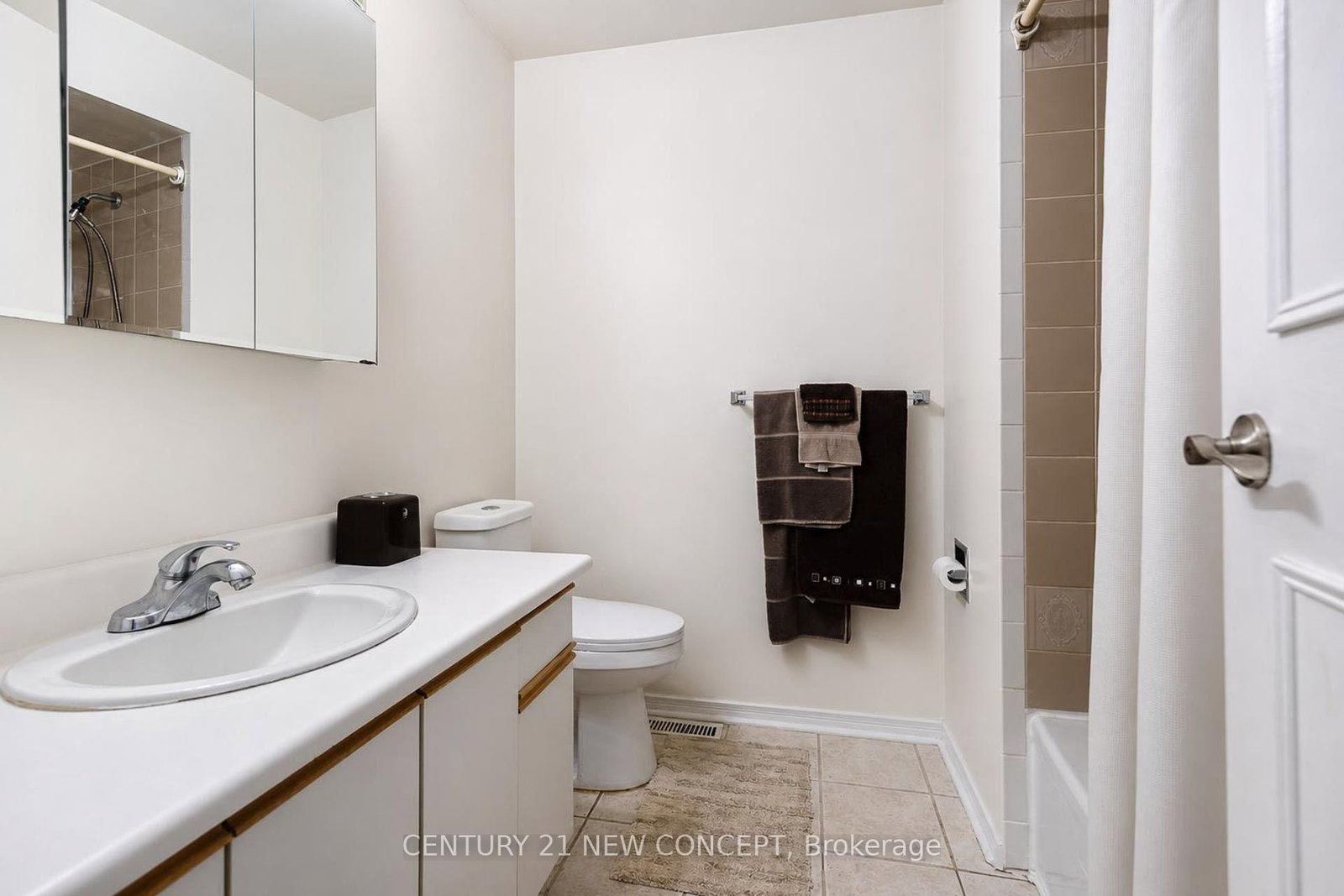 8 Millcroft Way • Vaughan, ON photo 28