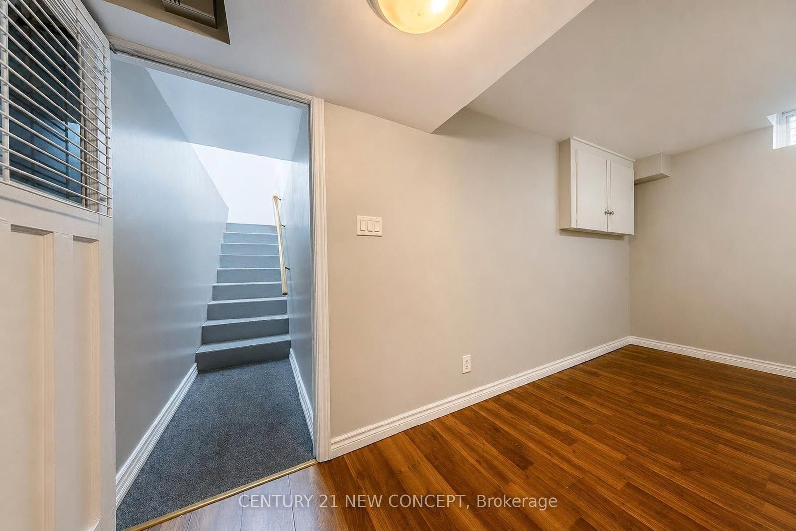 8 Millcroft Way • Vaughan, ON photo 32