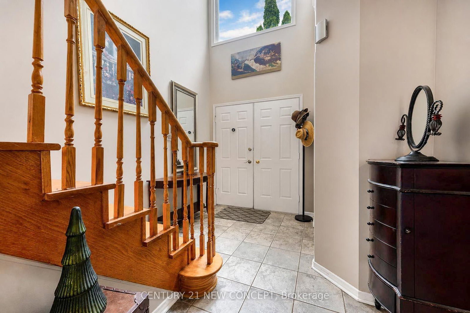 8 Millcroft Way • Vaughan, ON photo 6