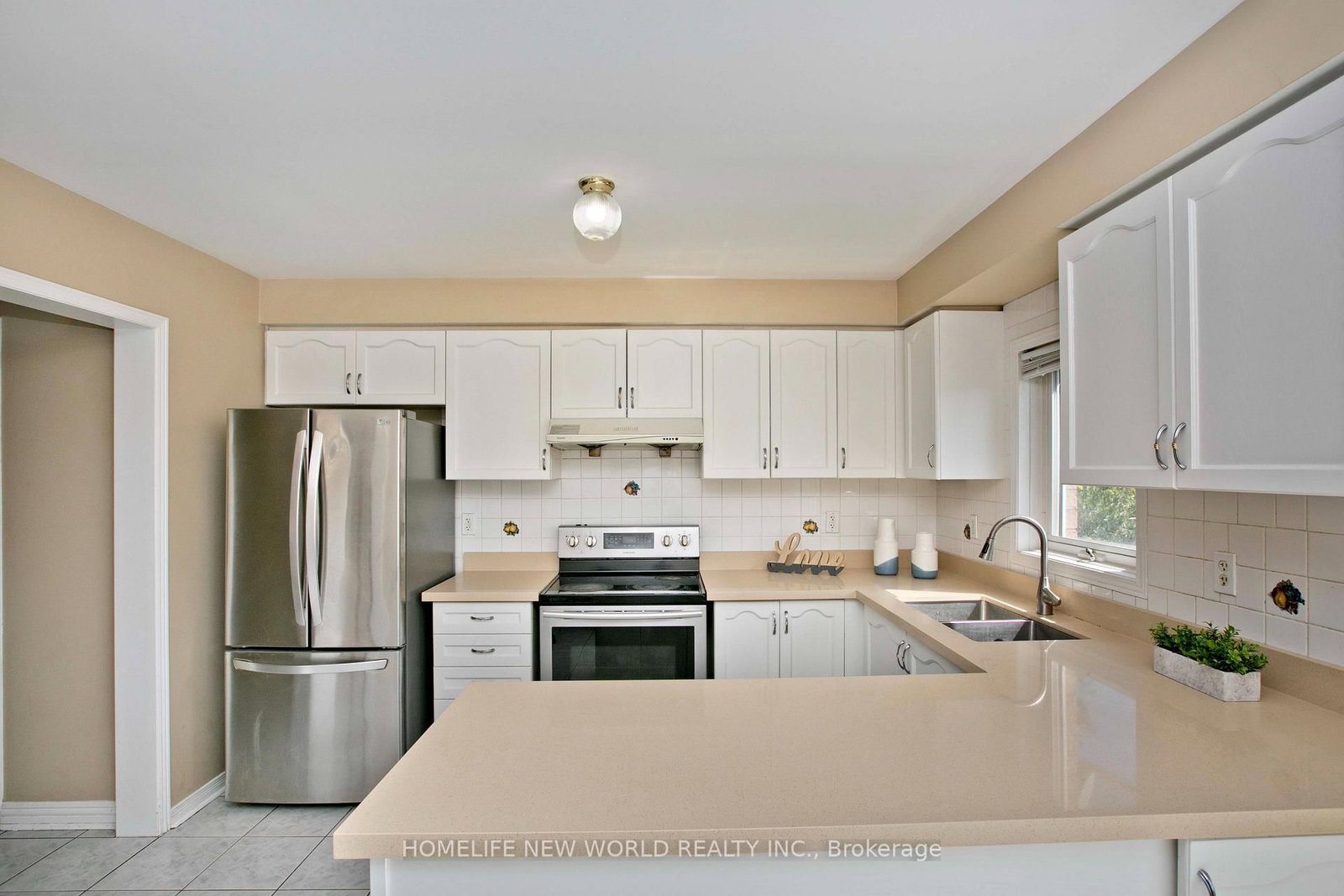 19 Charles Brown Road • Markham, ON photo 11