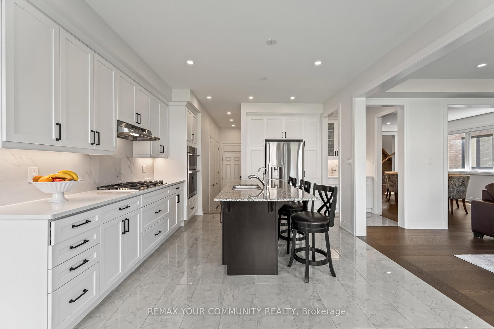 614 Newlove Street • Innisfil, ON photo 11