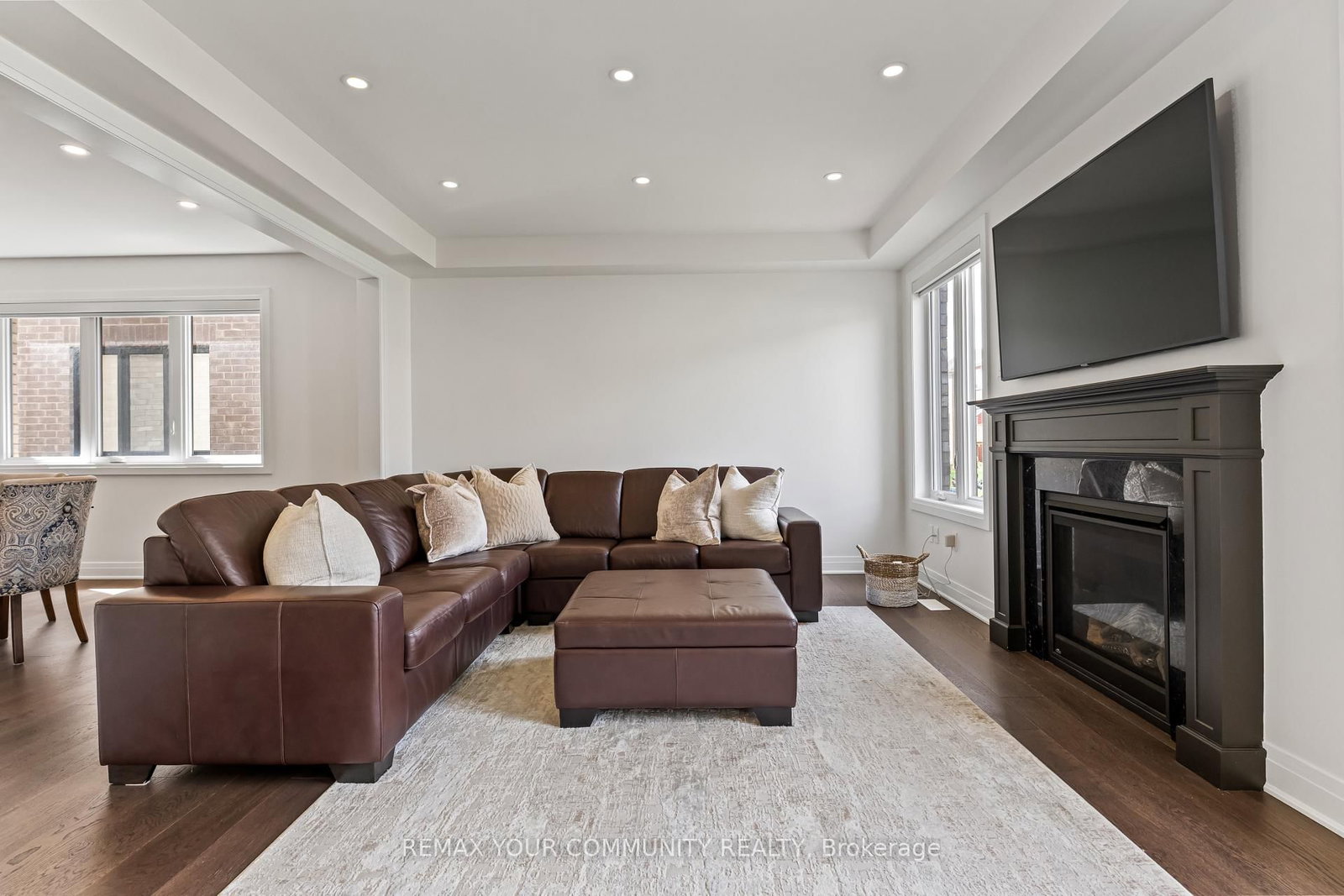 614 Newlove Street • Innisfil, ON photo 14