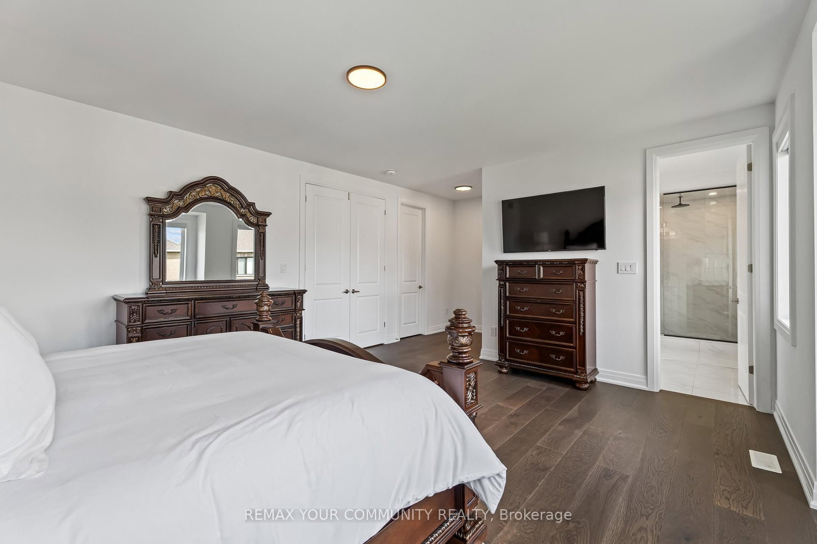614 Newlove Street • Innisfil, ON photo 35