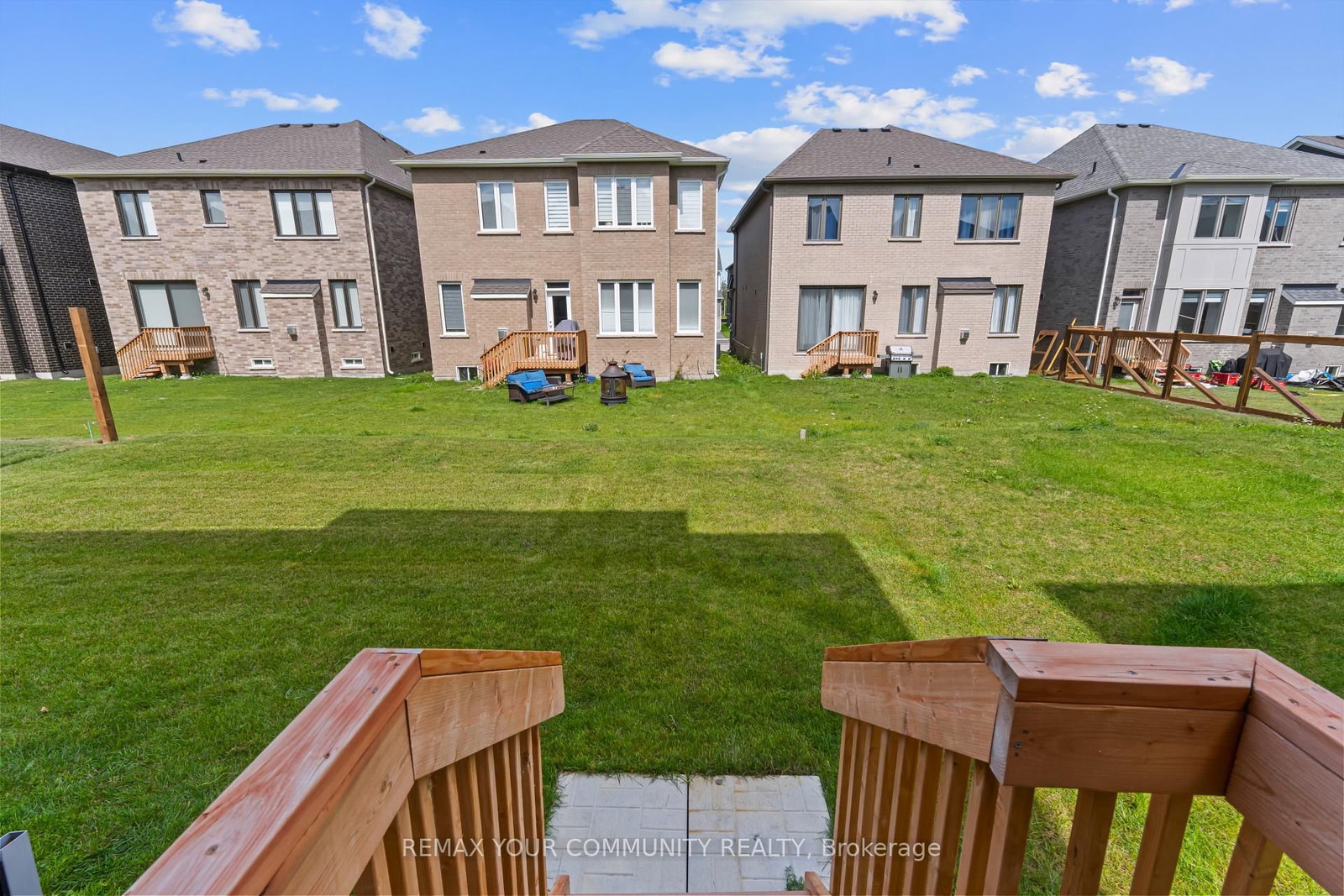 614 Newlove Street • Innisfil, ON photo 42