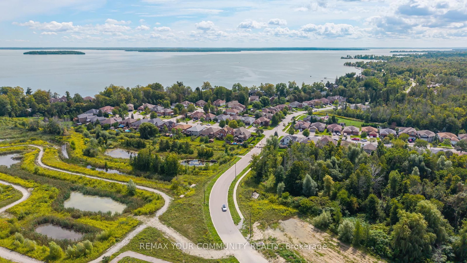 614 Newlove Street • Innisfil, ON photo 48