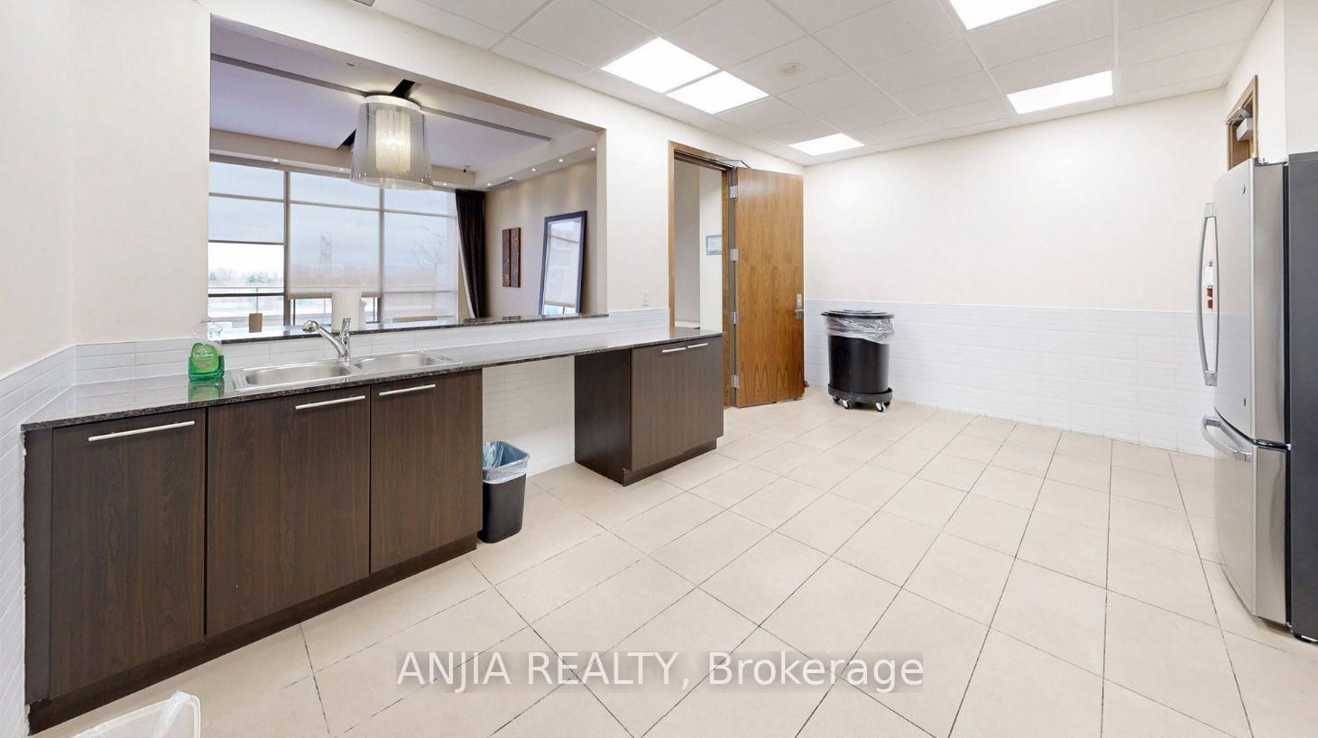 25 Galleria Parkway • Markham, ON photo 41