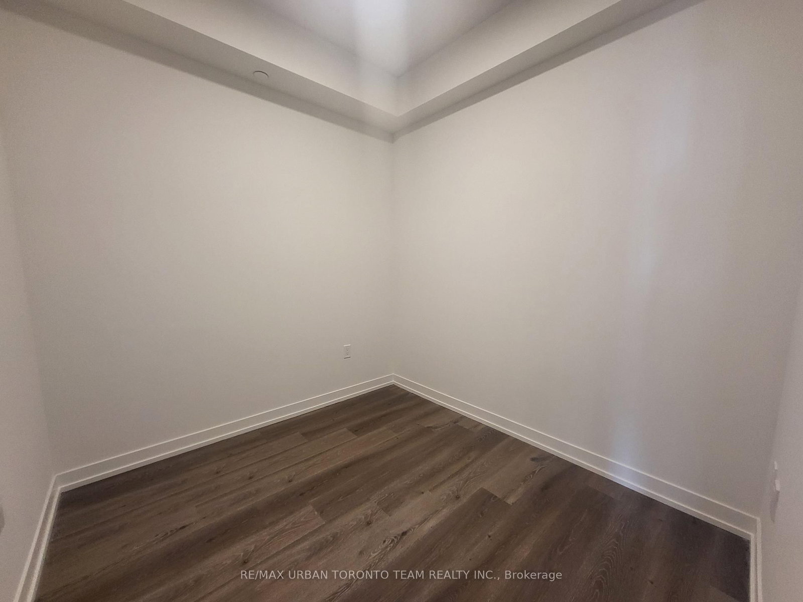 3905-225 Commerce St, Vaughan, view 11