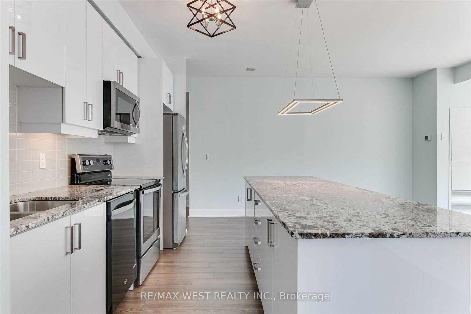 2900 Highway 7 • #3203 • Vaughan, ON photo 18