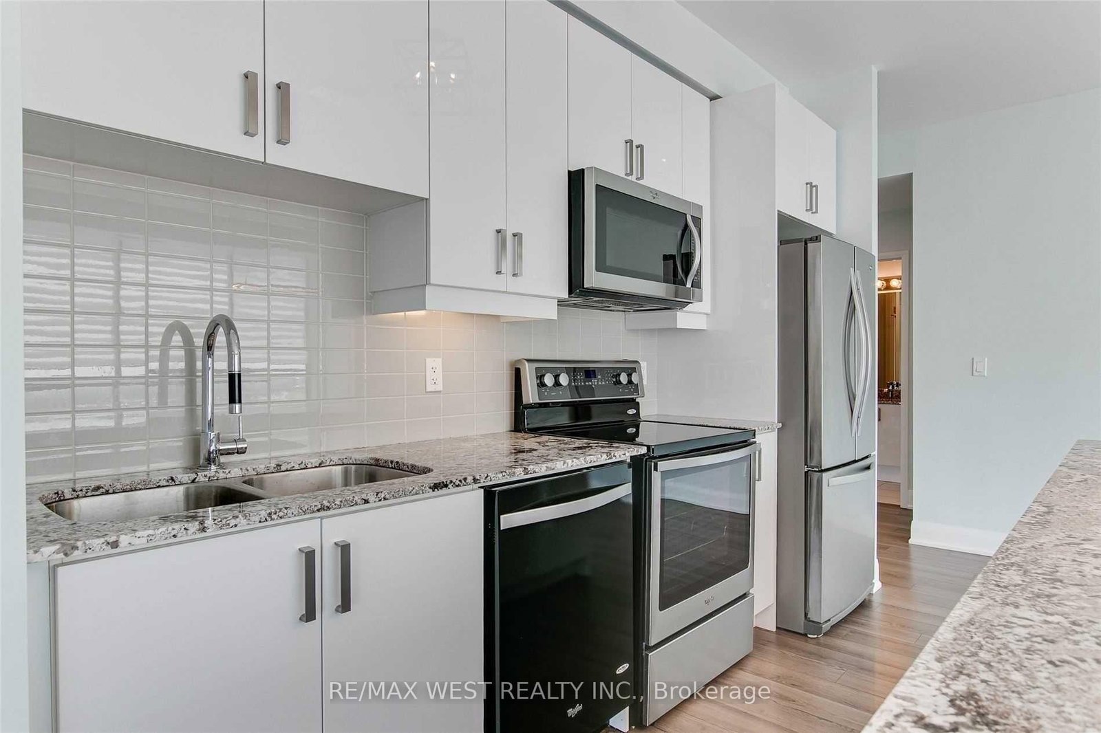 2900 Highway 7 • #3203 • Vaughan, ON photo 19