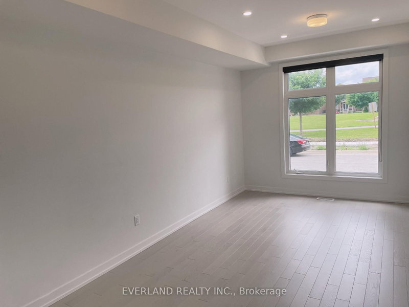 Upper - 231 Webb Street