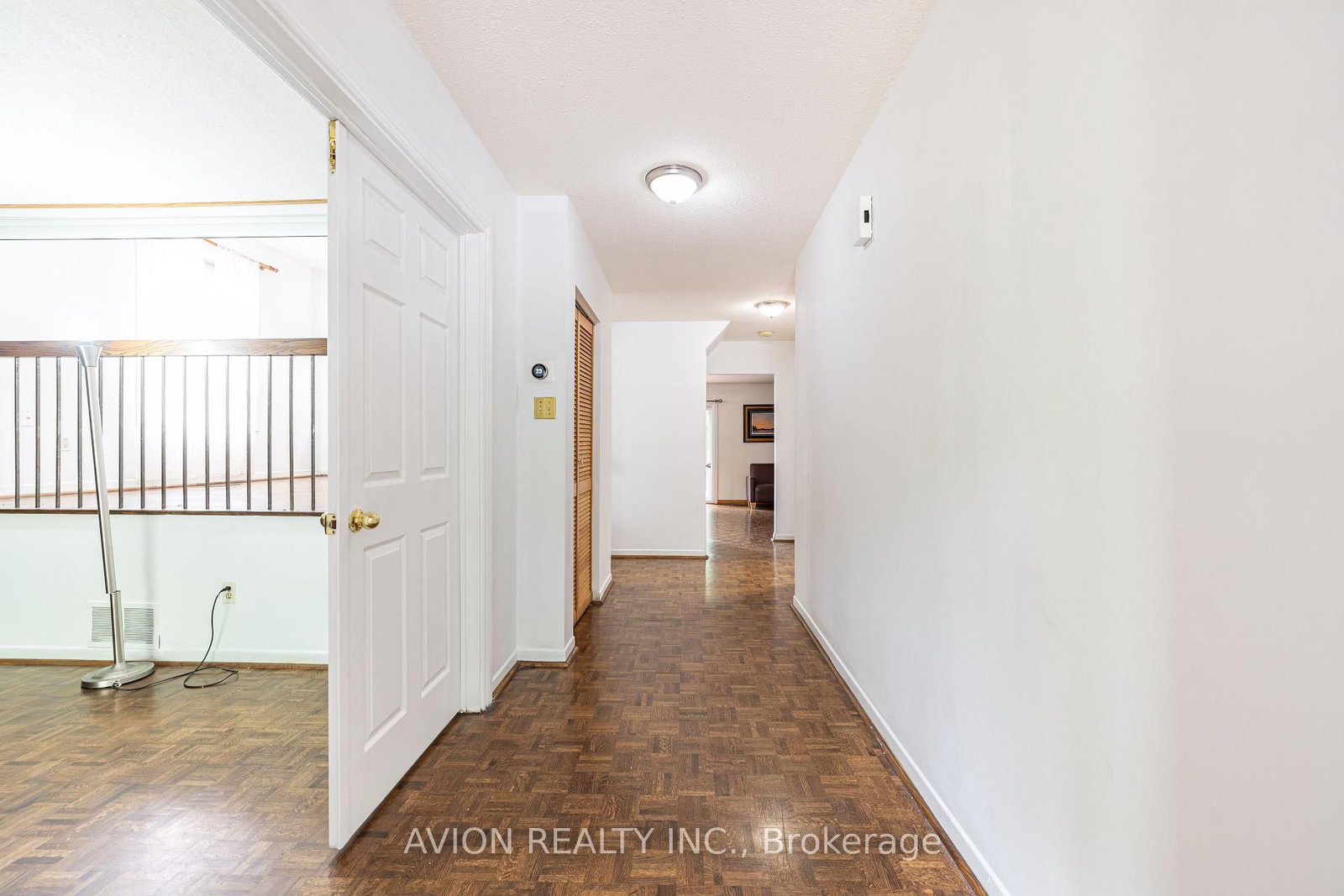 241 Weldrick Road W, Richmond Hill 3