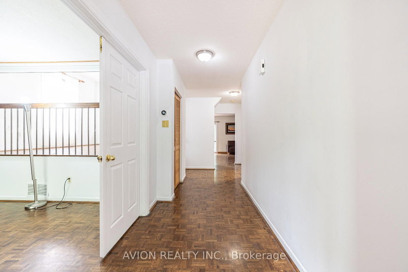 241 Weldrick Road W