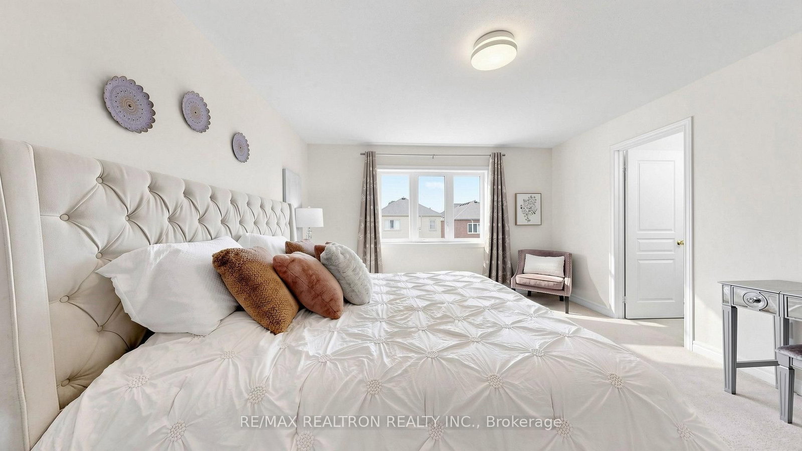 23 Foxberry Road • East Gwillimbury, ON photo 27