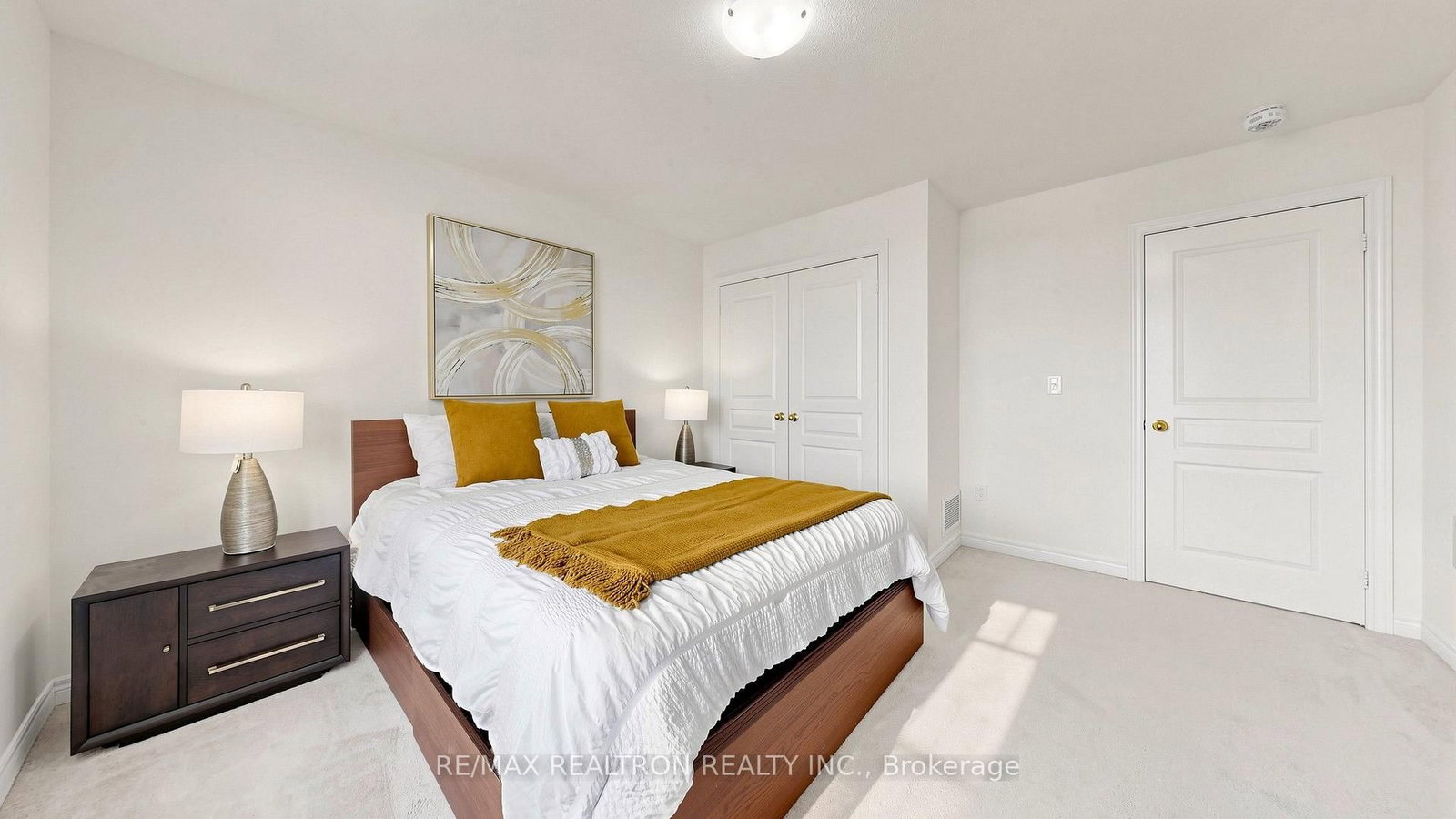 23 Foxberry Road • East Gwillimbury, ON photo 33