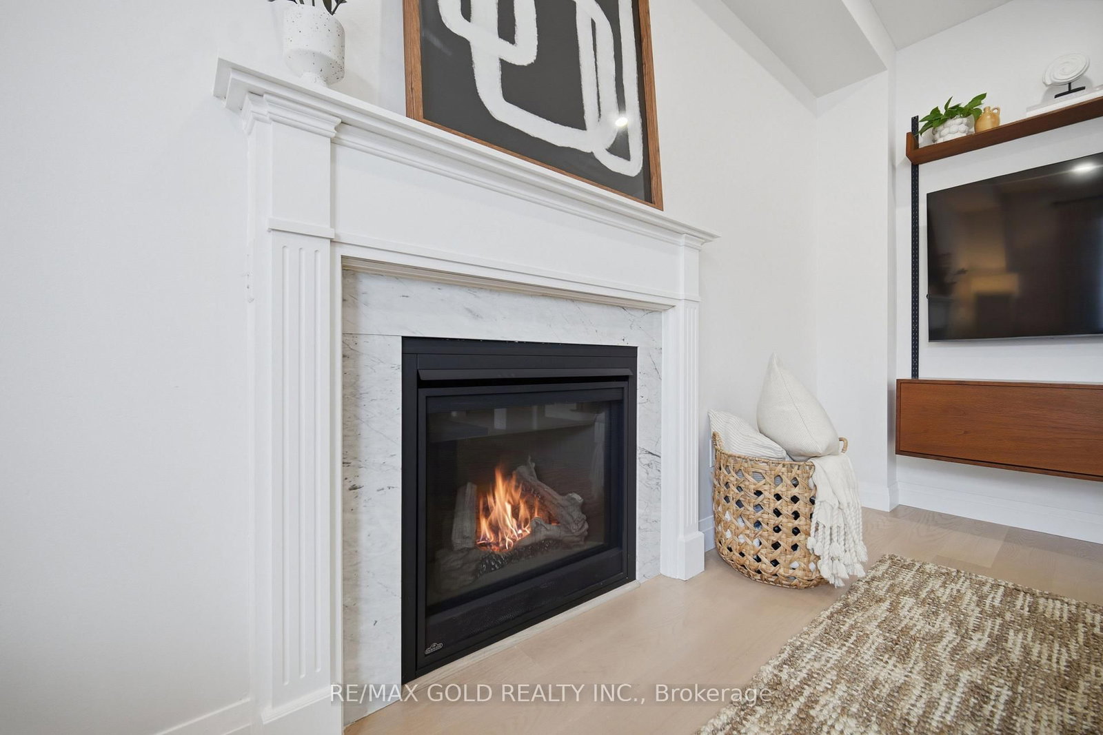 24 Gunning Crescent E • New Tecumseth, ON photo 14