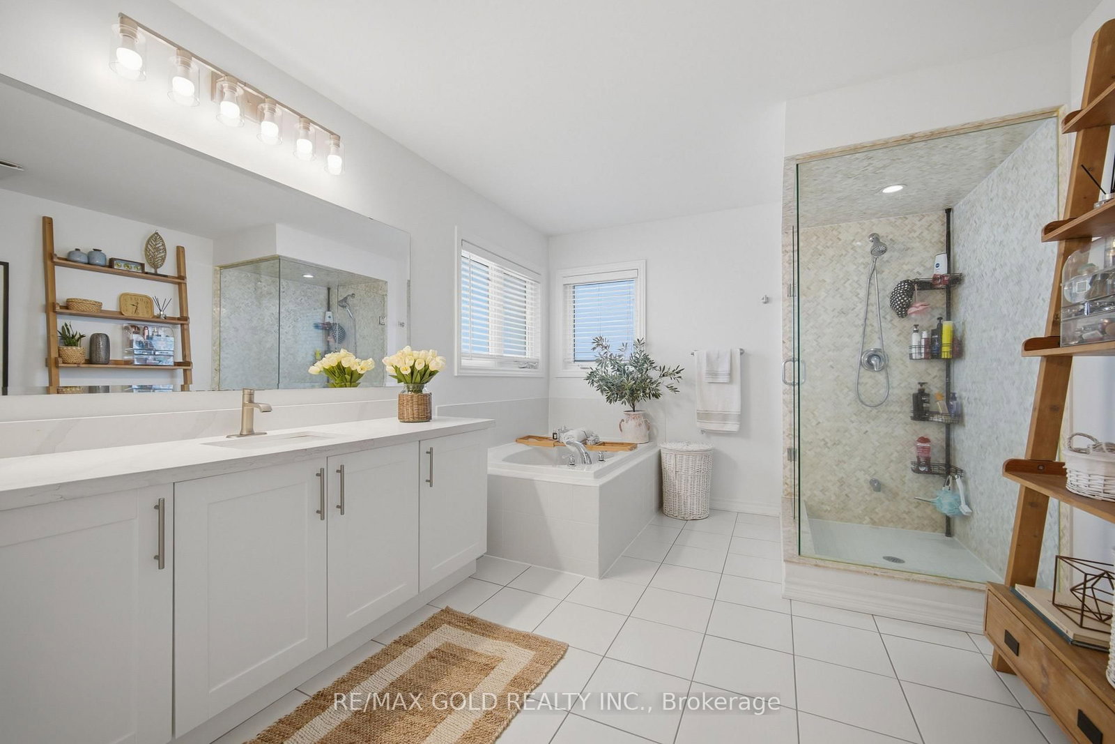 24 Gunning Crescent E • New Tecumseth, ON photo 32