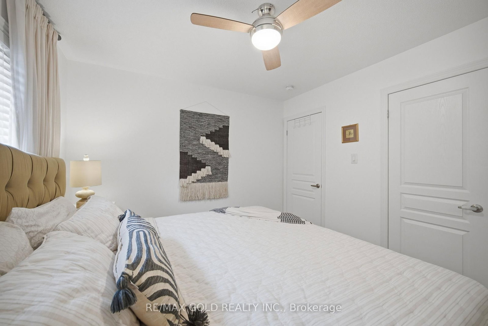 24 Gunning Crescent E • New Tecumseth, ON photo 38