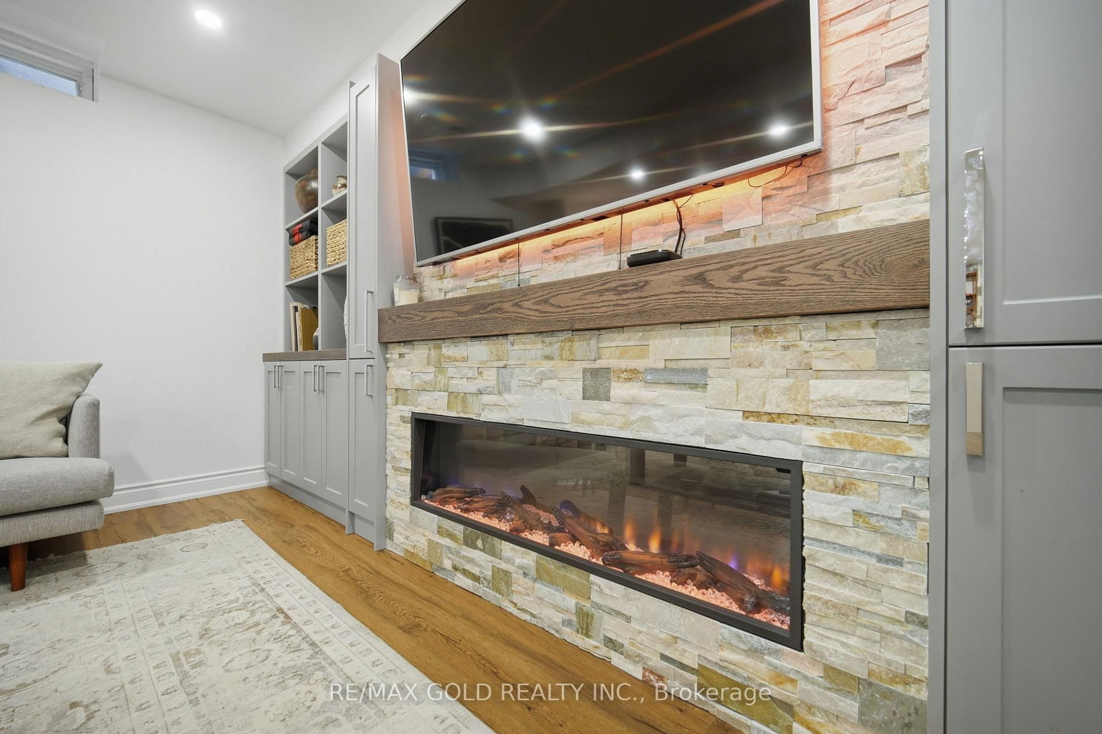 24 Gunning Crescent E • New Tecumseth, ON photo 43
