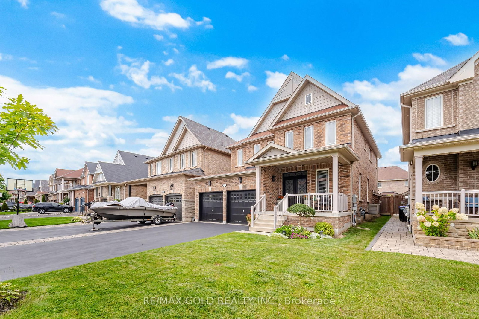 24 Gunning Crescent E • New Tecumseth, ON photo 5