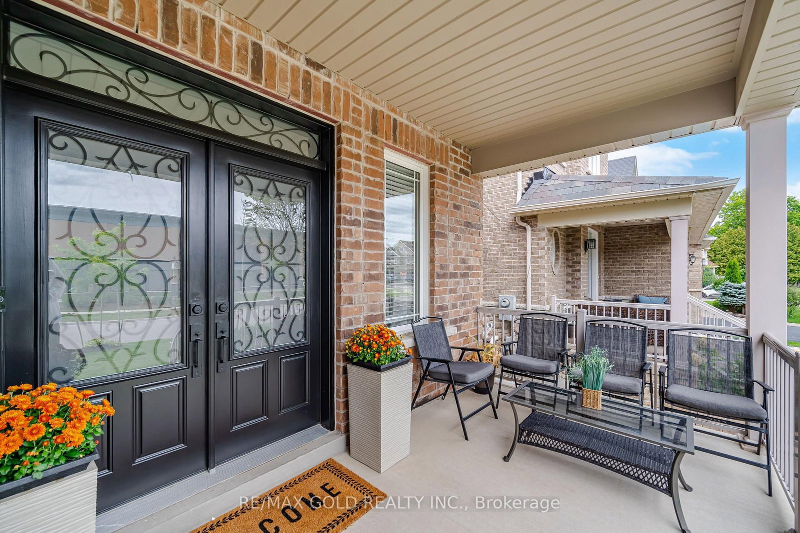 24 Gunning Crescent E • New Tecumseth, ON photo 6