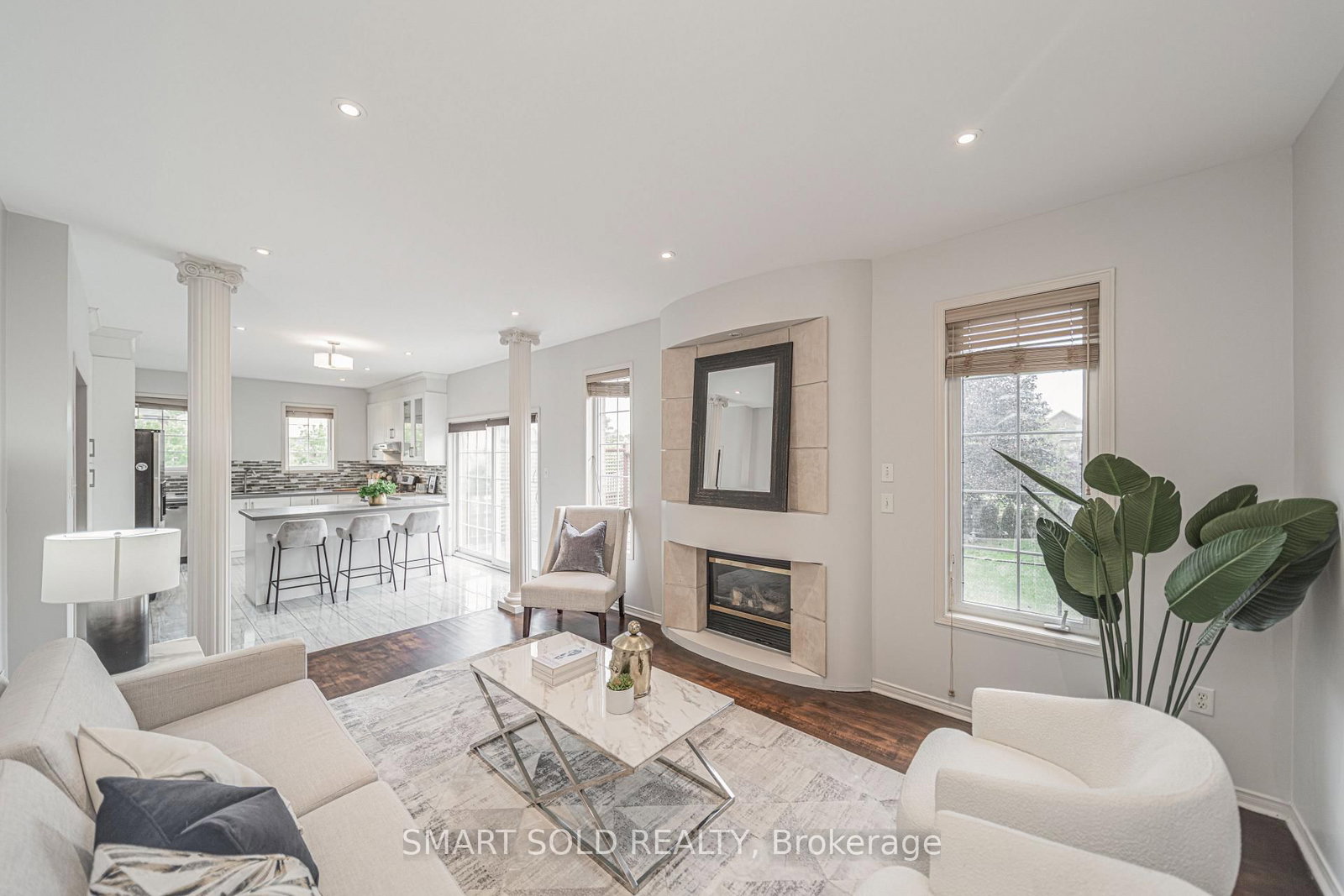 16 Courtney Crescent • Richmond Hill, ON photo 16